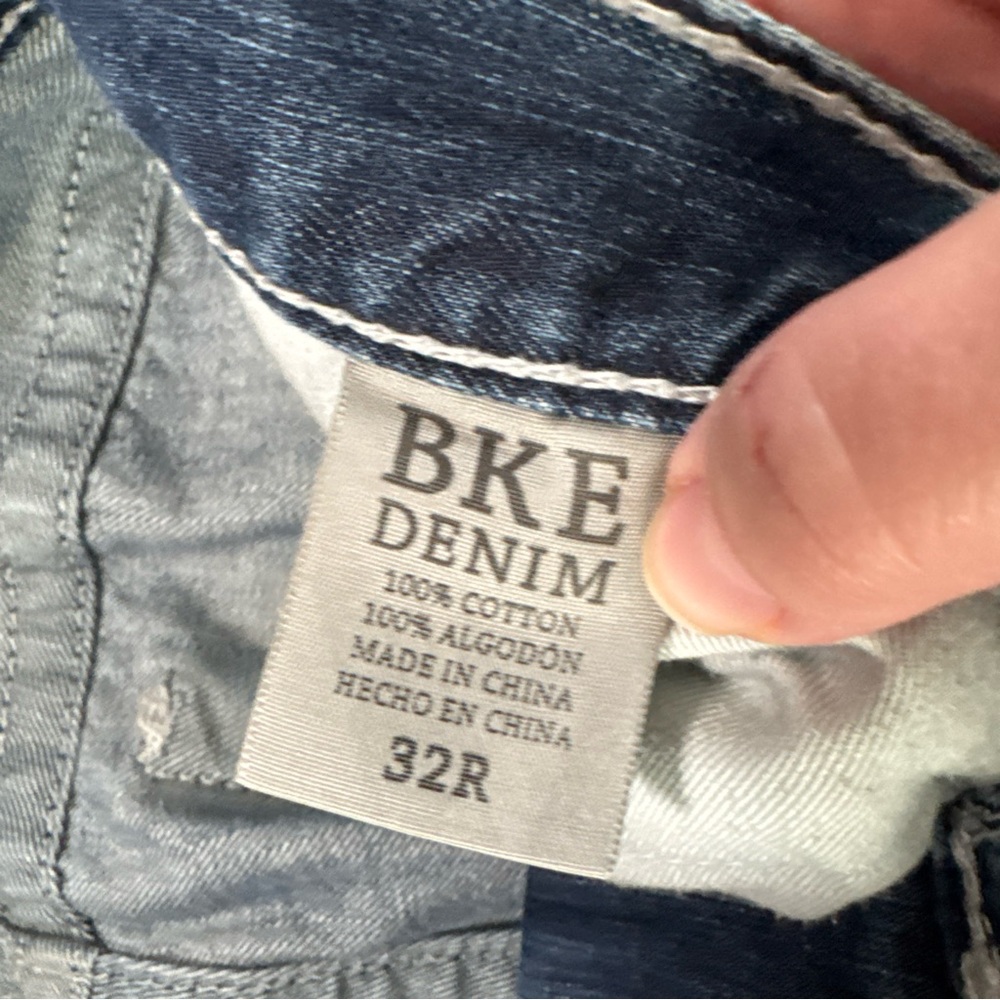 BUCKLE BKE Tyler Straight Leg Women’s Denim Jeans Size 32R Mint Condition! - Picture 3 of 9